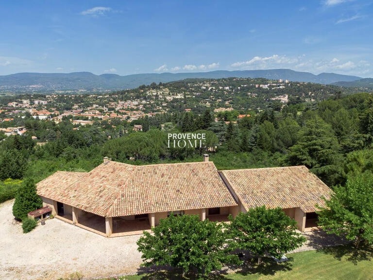 Property Apt - 2 bedrooms - 290m²