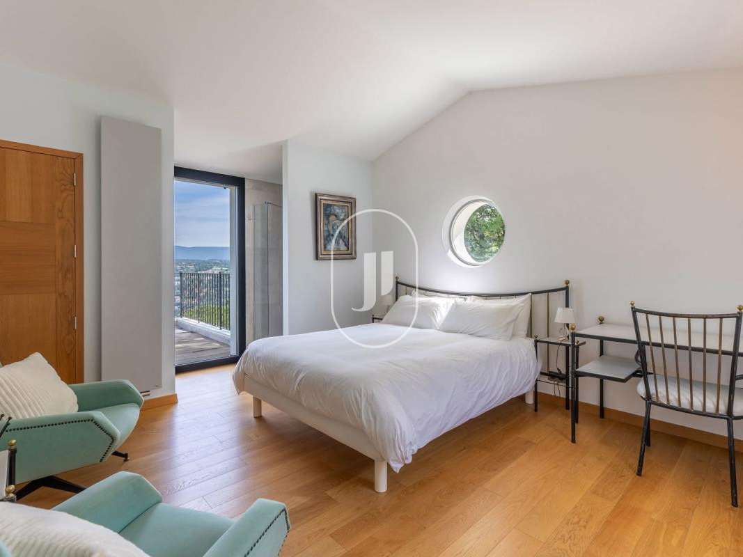 Villa Apt