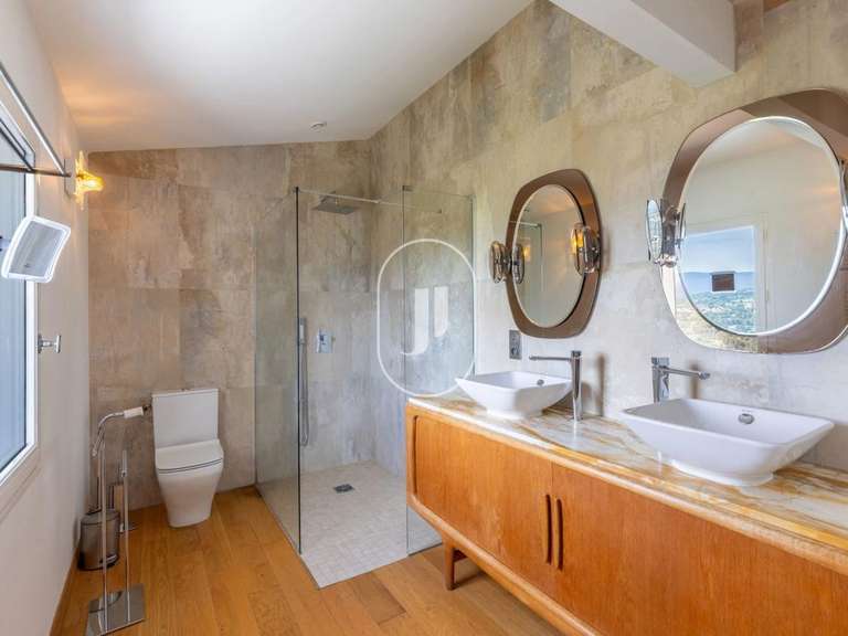 Villa Apt - 4 chambres - 190m²