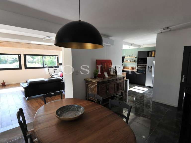 Villa Apt - 5 chambres - 190m²