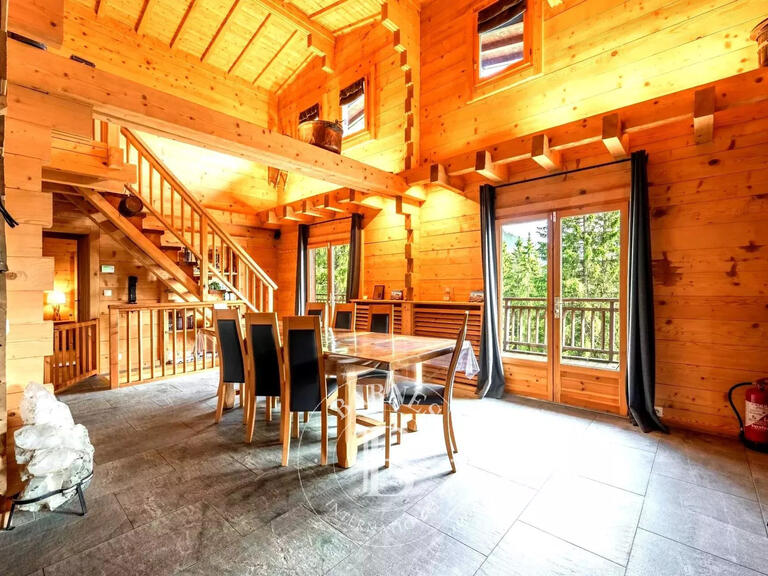 Chalet Arâches-la-Frasse - 4 bedrooms - 240m²
