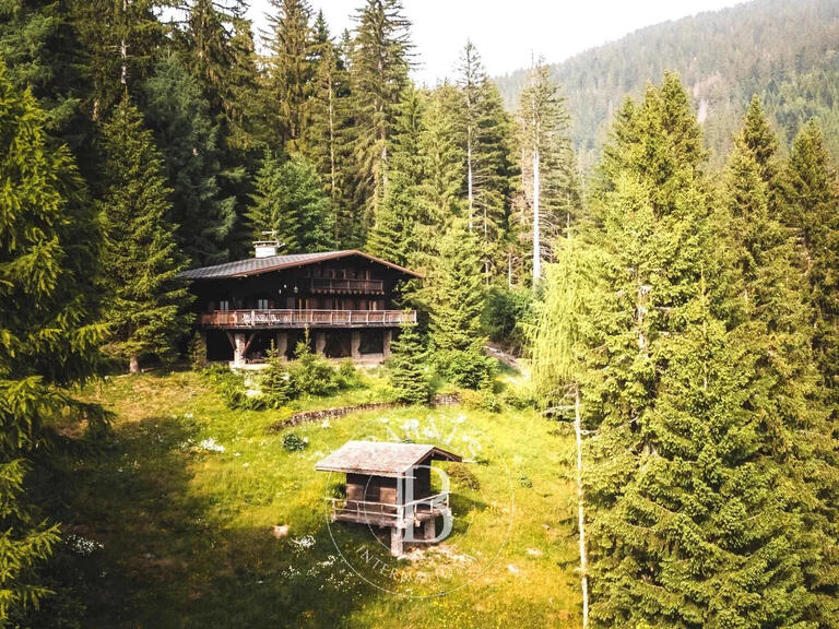 Chalet Arâches-la-Frasse - 4 chambres - 240m²