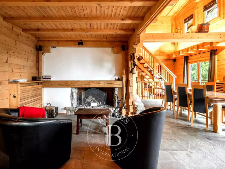Chalet Arâches-la-Frasse - 4 bedrooms - 240m²