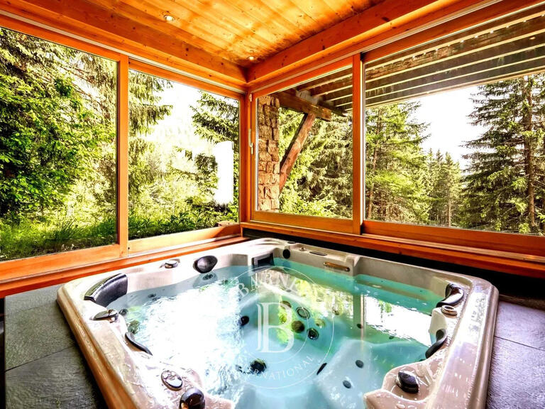 Chalet Arâches-la-Frasse - 4 bedrooms - 240m²