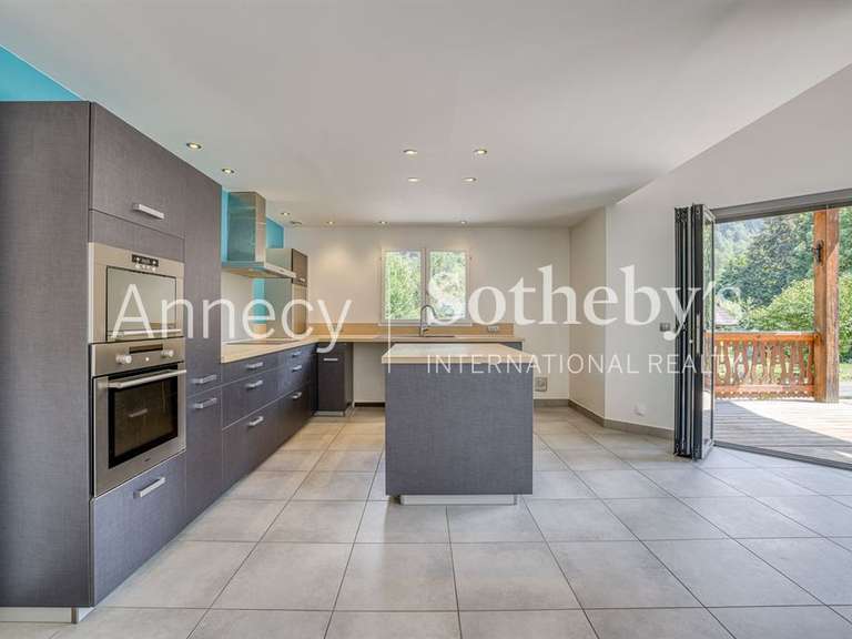 Chalet Arâches-la-Frasse - 4 chambres - 163m²