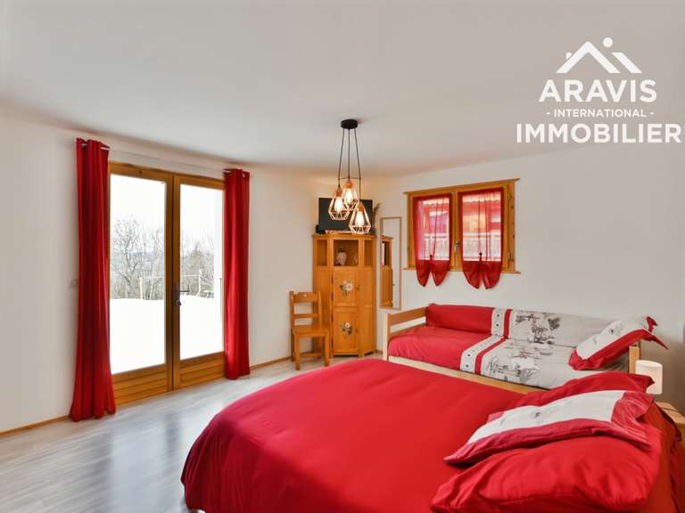 Maison Arâches-la-Frasse - 3 chambres - 133m²