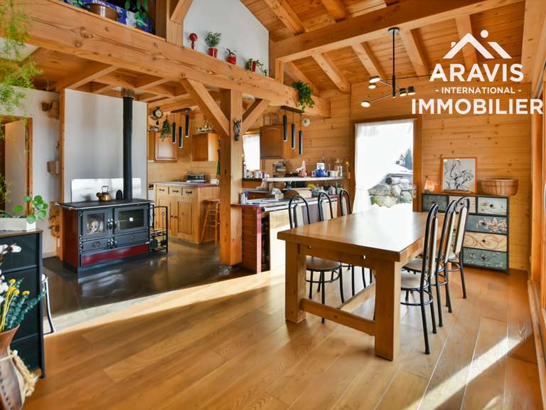 Maison Arâches-la-Frasse - 3 chambres - 133m²