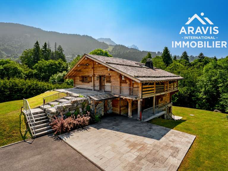 Maison Arâches-la-Frasse - 6 chambres - 273m²