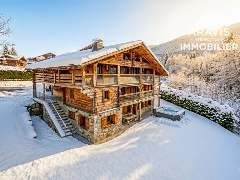 Maison Arâches-la-Frasse - 6 chambres - 273m²