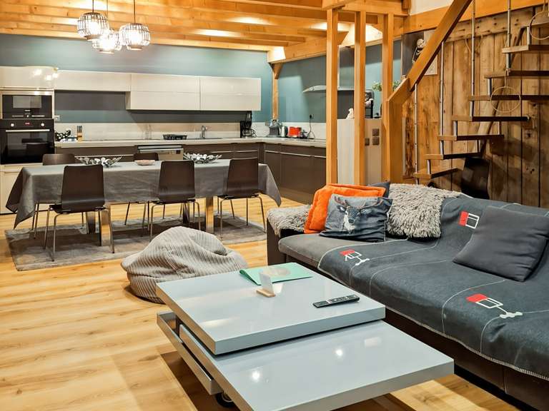 Maison Arâches-la-Frasse - 10 chambres - 416m²