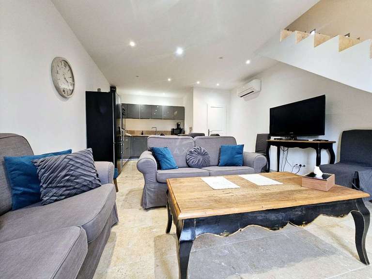 House Aramon - 5 bedrooms
