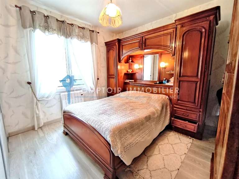 Maison Aramon - 5 chambres - 151m²