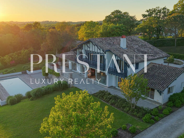 House Arbonne - 6 bedrooms - 450m²