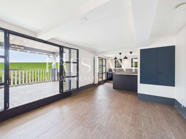 House Arbonne - 5 bedrooms - 200m²