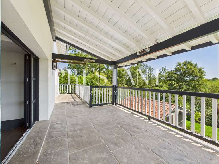 House Arbonne - 5 bedrooms - 200m²