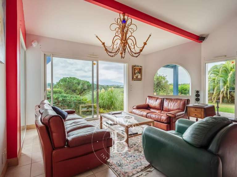 House Arbonne - 3 bedrooms - 217m²