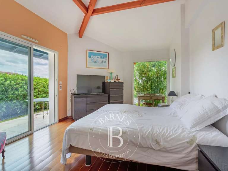 House Arbonne - 3 bedrooms - 217m²