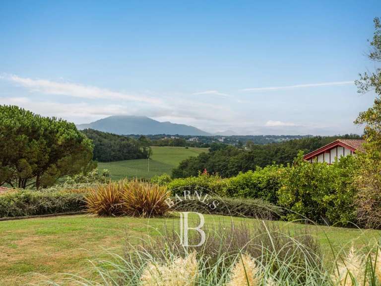 House Arbonne - 3 bedrooms - 217m²