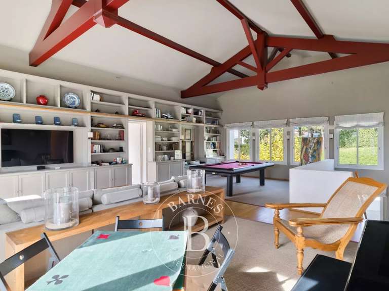 House Arbonne - 6 bedrooms - 482m²