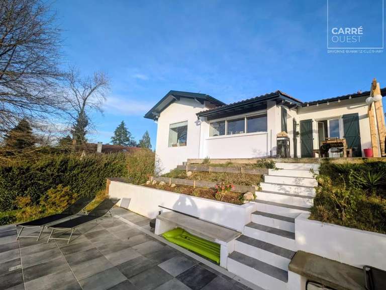 Maison Arbonne - 4 chambres - 180m²