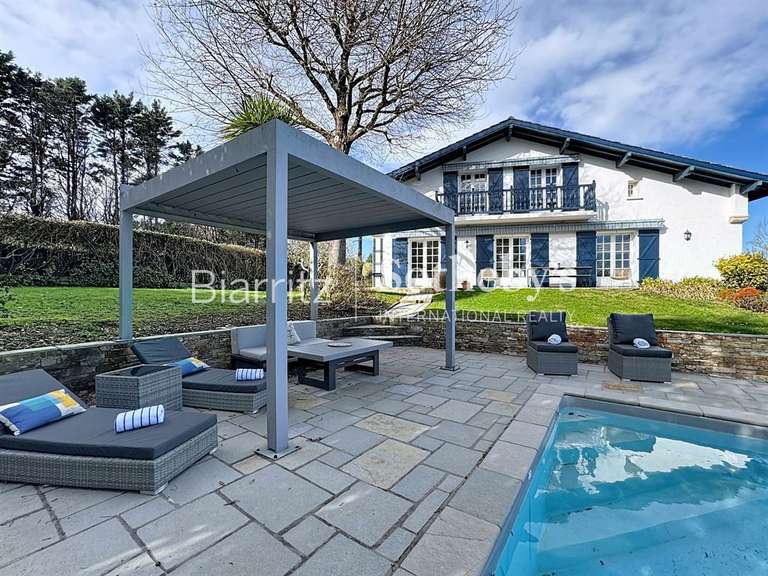 Maison Arbonne - 4 chambres - 150m²