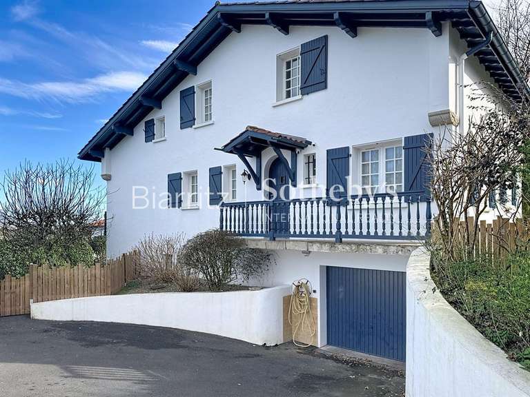 Maison Arbonne - 4 chambres - 150m²