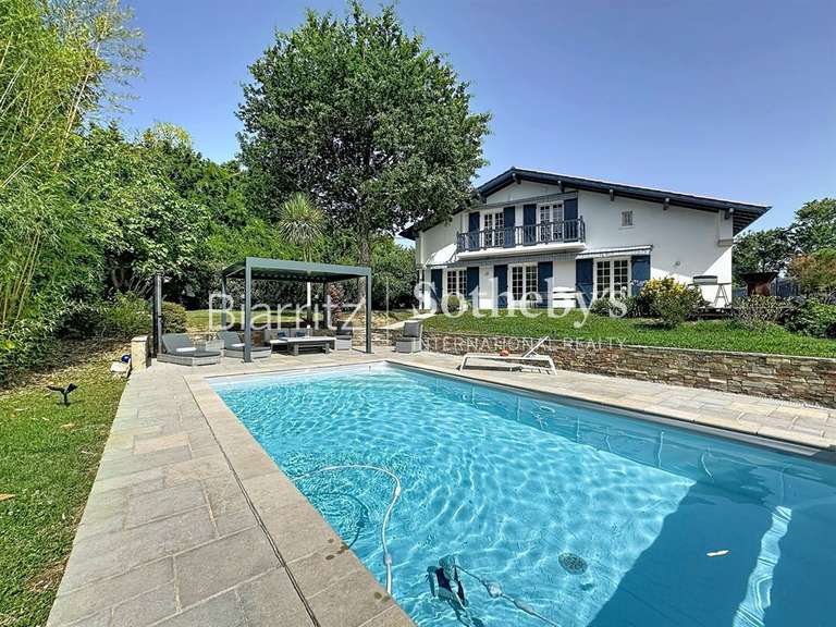 Maison Arbonne - 4 chambres - 175m²