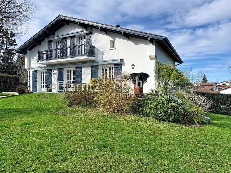 Maison Arbonne - 4 chambres - 150m²