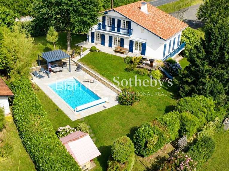 Maison Arbonne - 4 chambres - 175m²