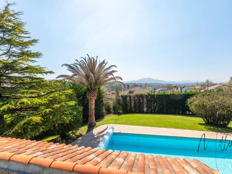 House Arbonne - 4 bedrooms - 201m²