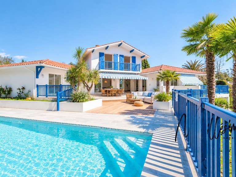Maison Arbonne - 4 chambres - 232m²