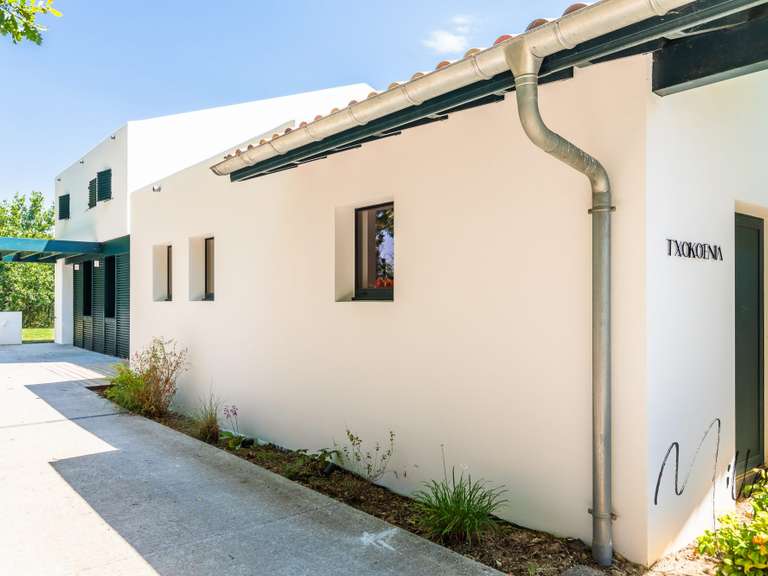 House Arbonne - 5 bedrooms - 224m²