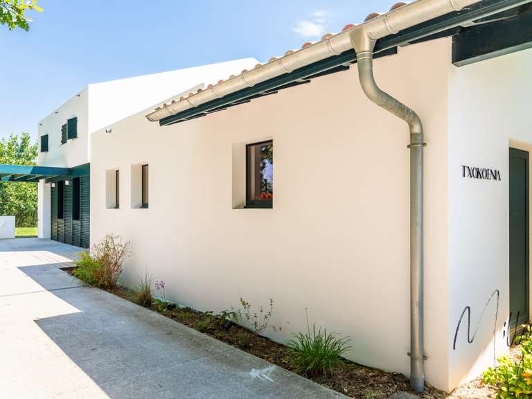 Maison Arbonne - 5 chambres - 224m²