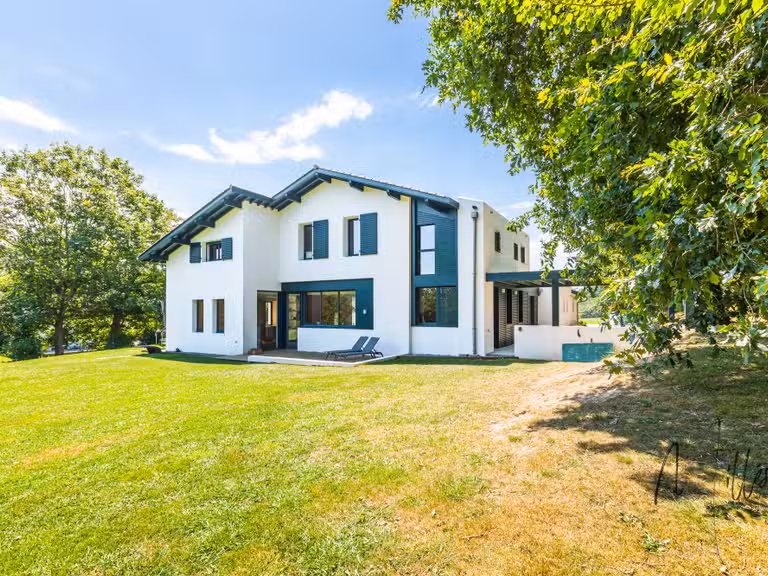 House Arbonne - 5 bedrooms - 224m²