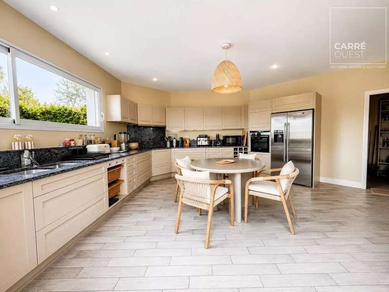 House Arbonne - 3 bedrooms - 215m²
