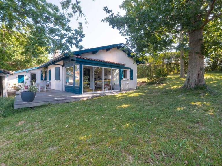 Maison Arbonne - 4 chambres - 105m²