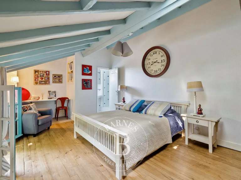 Maison Arbonne - 6 chambres - 347m²