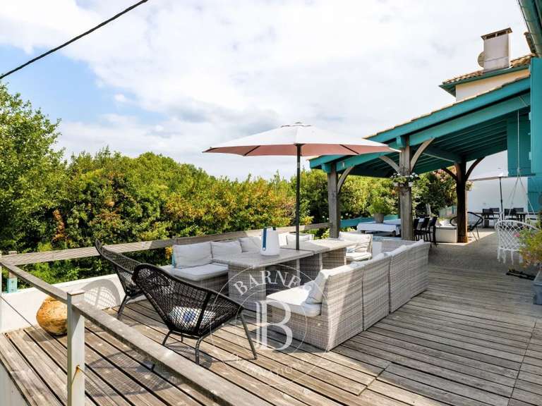 Maison Arbonne - 6 chambres - 347m²
