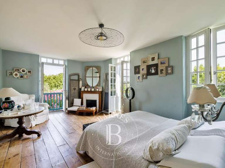 Maison Arbonne - 6 chambres - 347m²
