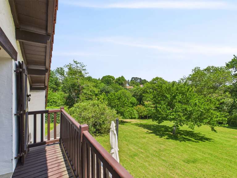 House Arbonne - 5 bedrooms - 176m²