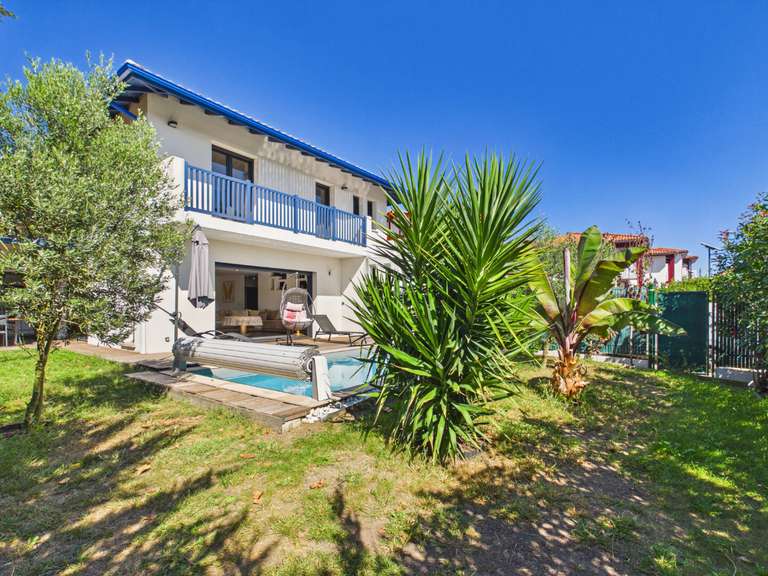 Maison Arbonne - 5 chambres - 192m²