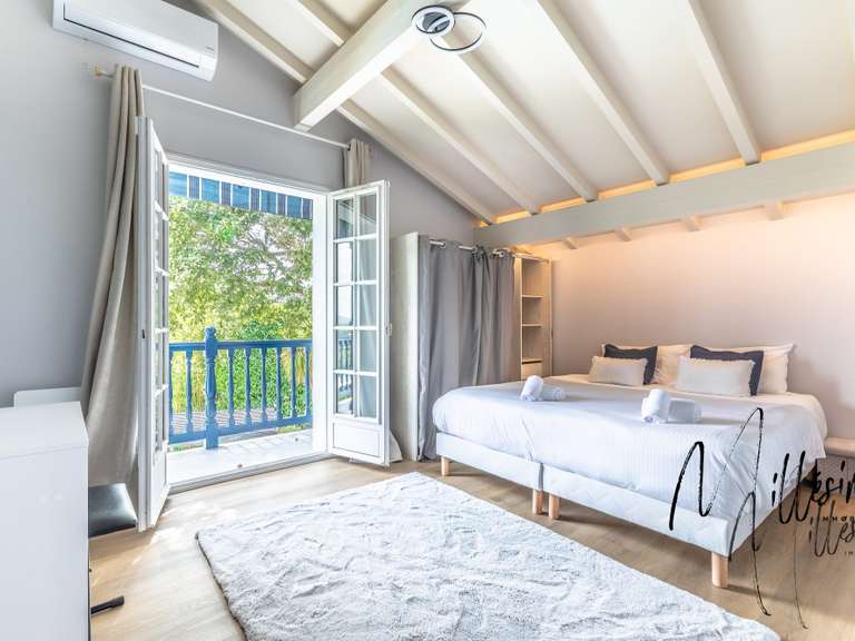 Maison Arbonne - 6 chambres - 200m²