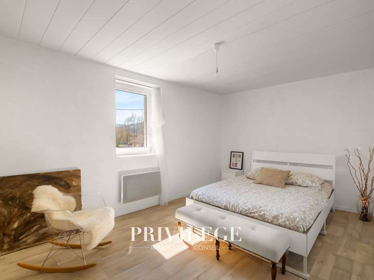 Maison Arboys en Bugey - 5 chambres - 230m²