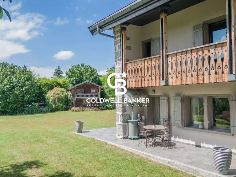 Maison Arbusigny - 4 chambres - 720m²