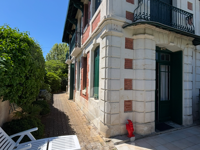 Apartment Arcachon - 2 bedrooms - 61m²