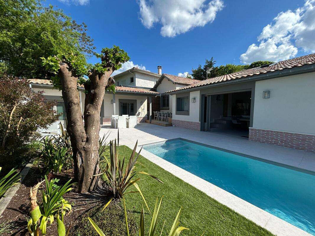 House Arcachon