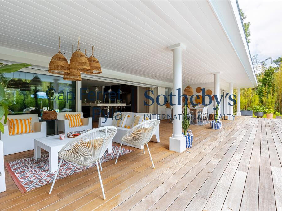 House Arcachon