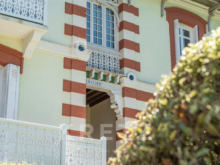Maison Arcachon - 5 chambres - 360m²