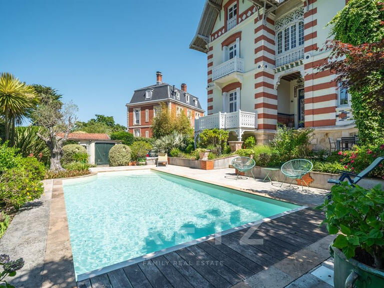 Maison Arcachon - 5 chambres - 360m²