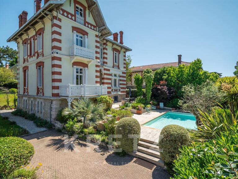 Maison Arcachon - 5 chambres - 360m²